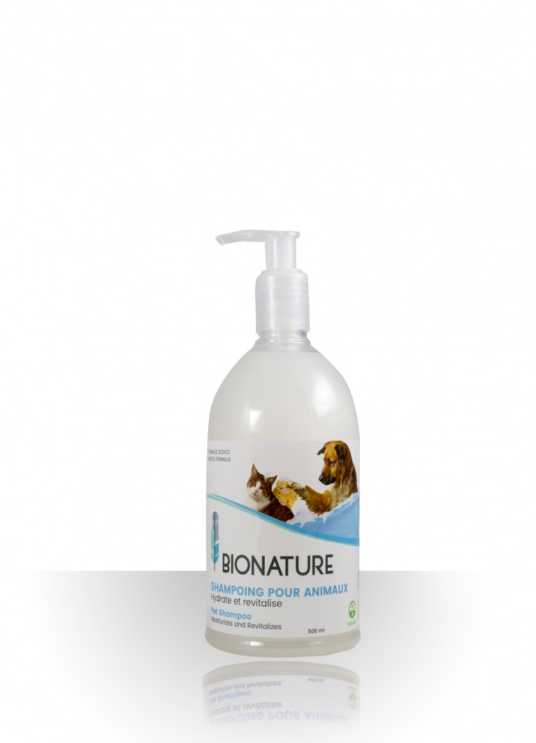 BIO NATURE – Pet Shampoo, No Tears Formula, Wild Berry Scent